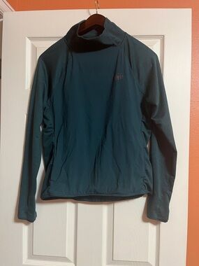 REI Active Pursuits Insulated Pullover Medium